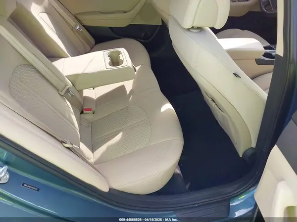 5NPE24AF0HH574252 2017 HYUNDAI SONATA - Image 8