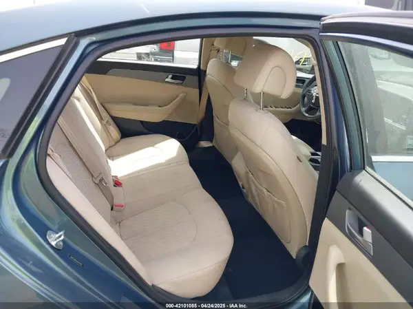 5NPE24AF0HH574719 2017 HYUNDAI SONATA - Image 8