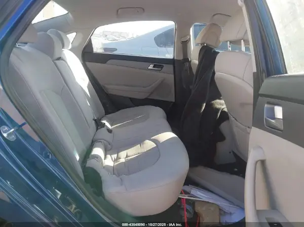 5NPE24AF0HH576325 2017 HYUNDAI SONATA - Image 8