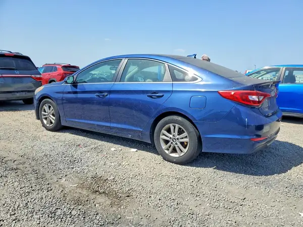 5NPE24AF0HH577538 2017 HYUNDAI SONATA - Image 2