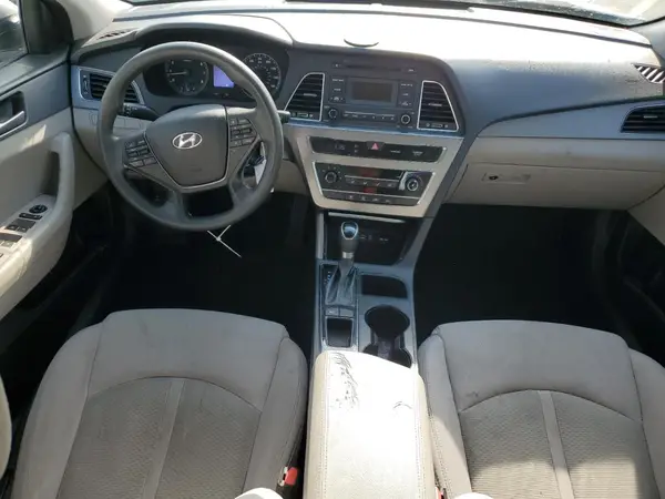 5NPE24AF0HH578446 2017 HYUNDAI SONATA - Image 8