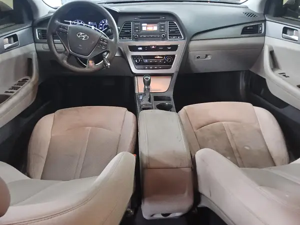5NPE24AF0HH579953 2017 HYUNDAI SONATA - Image 8