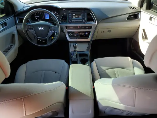 5NPE24AF0HH580391 2017 HYUNDAI SONATA - Image 8