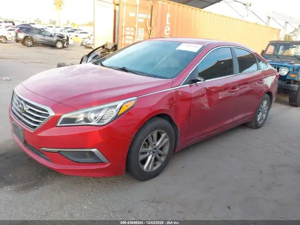 5NPE24AF0HH581735 2017 HYUNDAI SONATA - Image 2