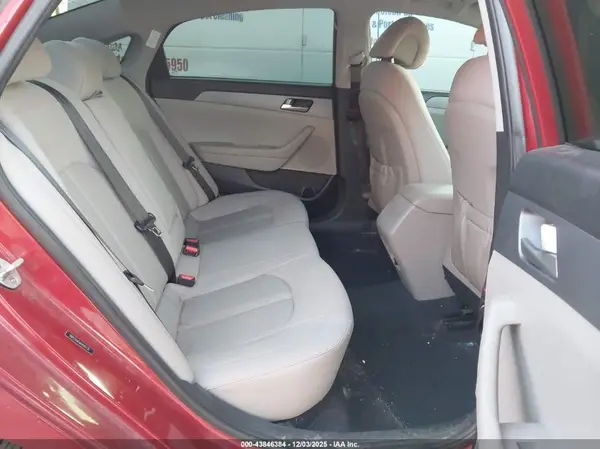 5NPE24AF0HH581735 2017 HYUNDAI SONATA - Image 8
