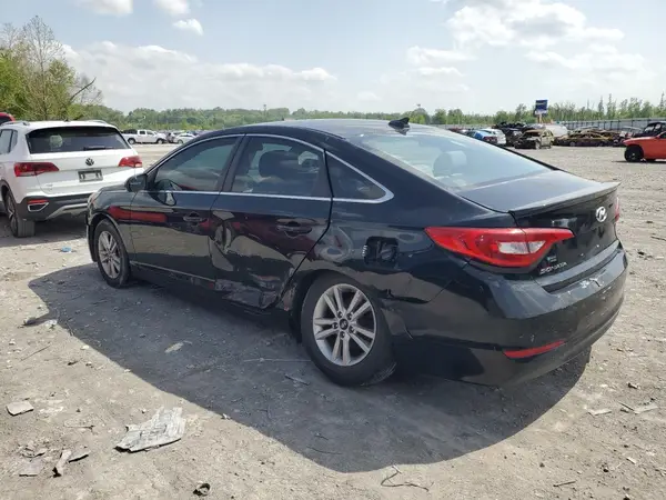 5NPE24AF0HH582318 2017 HYUNDAI SONATA - Image 2