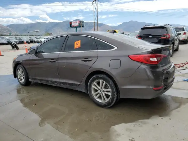 5NPE24AF0HH583159 2017 HYUNDAI SONATA - Image 2