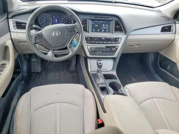 5NPE24AF0HH586935 2017 HYUNDAI SONATA - Image 8