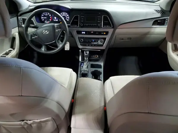 5NPE24AF0HH587146 2017 HYUNDAI SONATA - Image 8