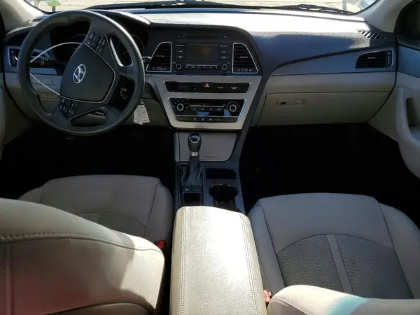 5NPE24AF0HH587647 2017 HYUNDAI SONATA - Image 8