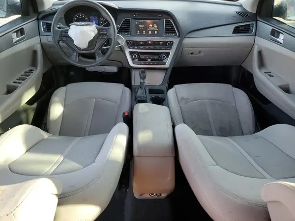 5NPE24AF0HH587857 2017 HYUNDAI SONATA - Image 8