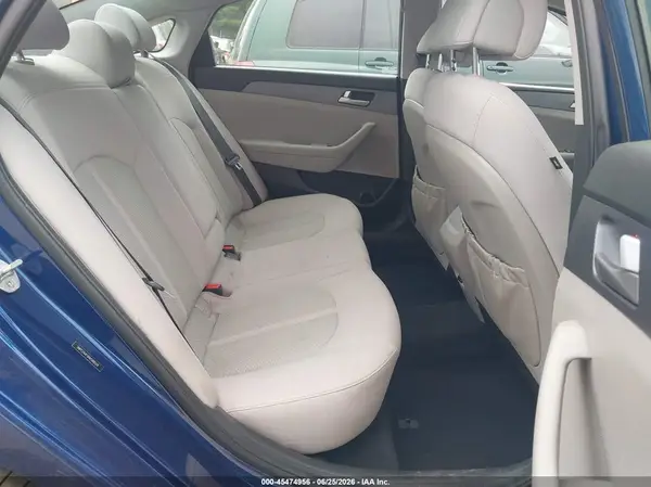 5NPE24AF0HH588524 2017 HYUNDAI SONATA - Image 8