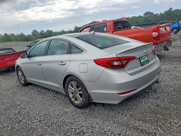 5NPE24AF0HH589494 2017 HYUNDAI SONATA - Image 2
