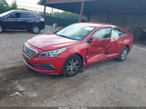 5NPE24AF0HH590581 2017 HYUNDAI SONATA - Image 2