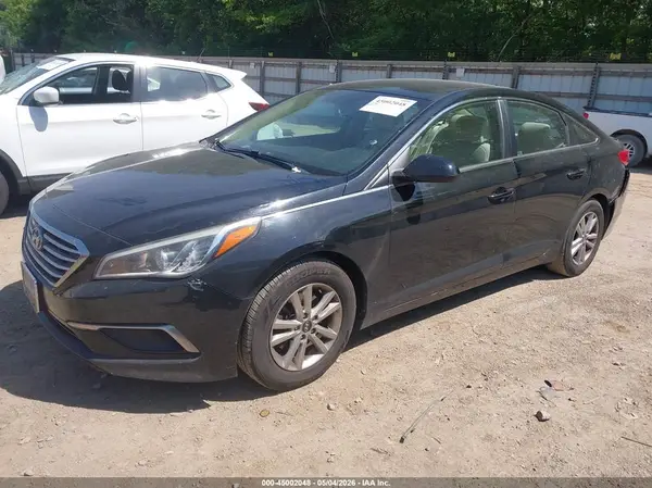 5NPE24AF0HH595859 2017 HYUNDAI SONATA - Image 2