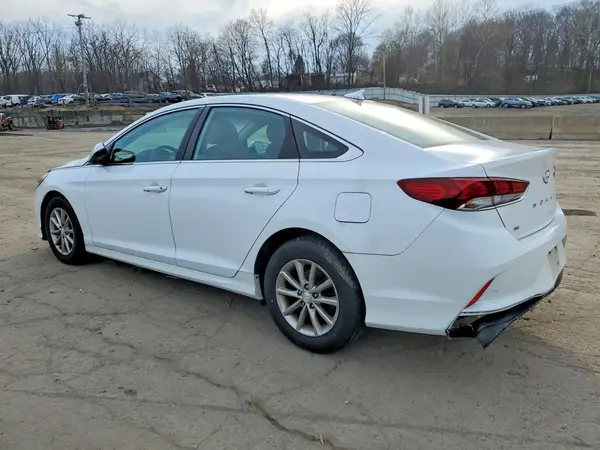 5NPE24AF0JH595964 2018 HYUNDAI SONATA - Image 2