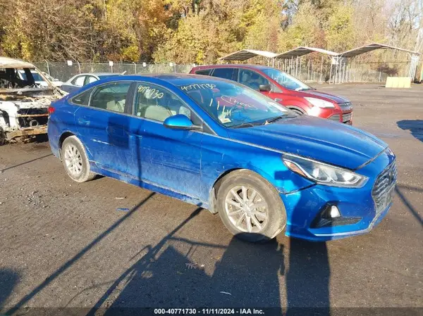 5NPE24AF0JH598864 2018 HYUNDAI SONATA - Image 1