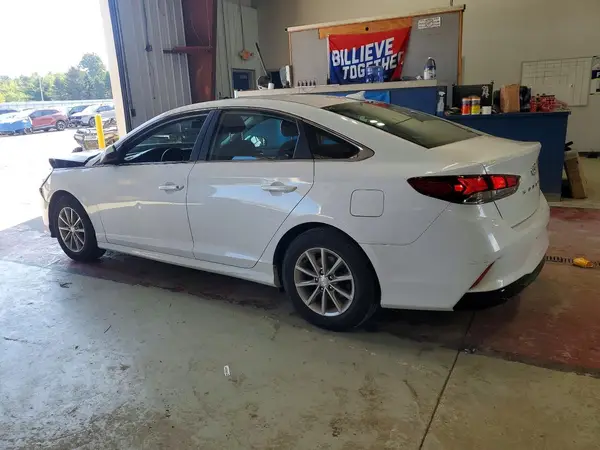 5NPE24AF0JH602427 2018 HYUNDAI SONATA - Image 2