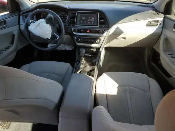 5NPE24AF0JH605862 2018 HYUNDAI SONATA - Image 8