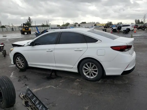 5NPE24AF0JH613055 2018 HYUNDAI SONATA - Image 2
