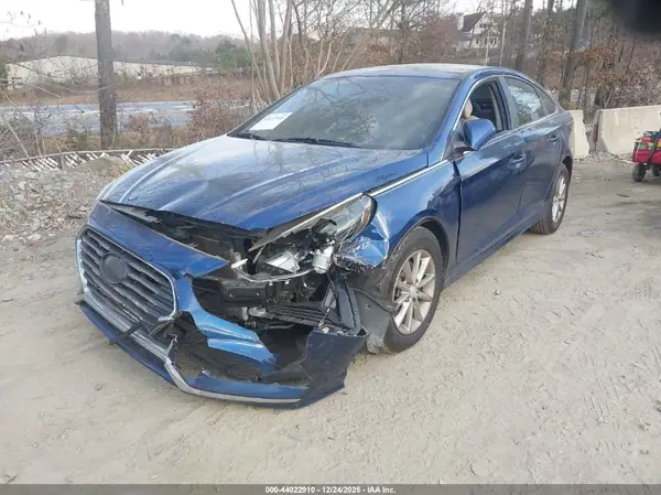 5NPE24AF0JH614139 2018 HYUNDAI SONATA - Image 2