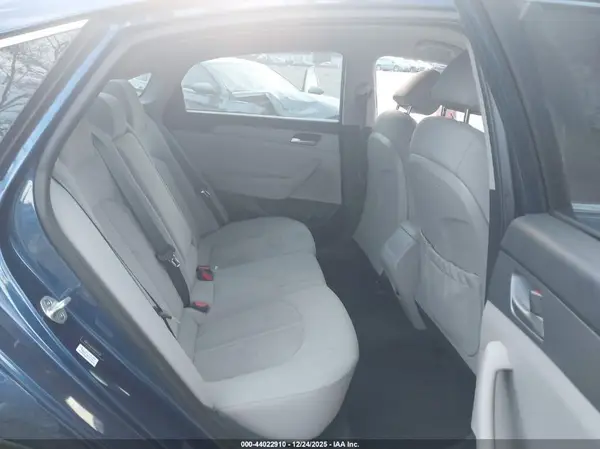 5NPE24AF0JH614139 2018 HYUNDAI SONATA - Image 8