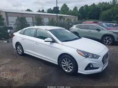 5NPE24AF0JH614769 2018 HYUNDAI SONATA