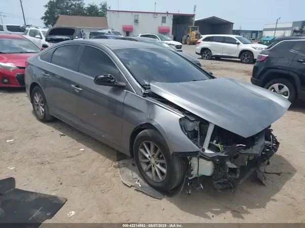 5NPE24AF0JH617106 2018 HYUNDAI SONATA - Image 1