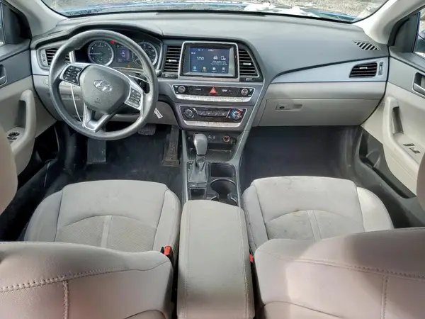 5NPE24AF0JH618000 2018 HYUNDAI SONATA - Image 8