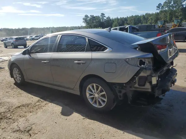 5NPE24AF0JH620975 2018 HYUNDAI SONATA - Image 2