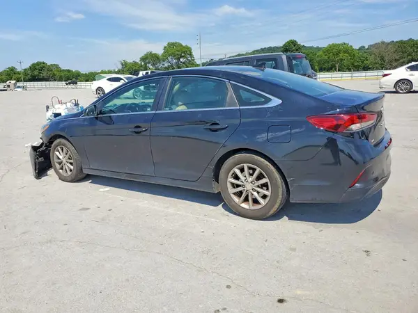 5NPE24AF0JH621897 2018 HYUNDAI SONATA - Image 2