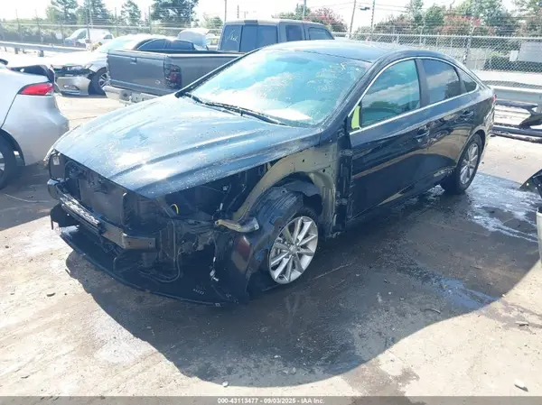 5NPE24AF0JH626534 2018 HYUNDAI SONATA - Image 2