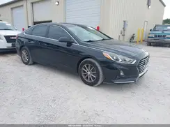 5NPE24AF0JH630132 2018 HYUNDAI SONATA
