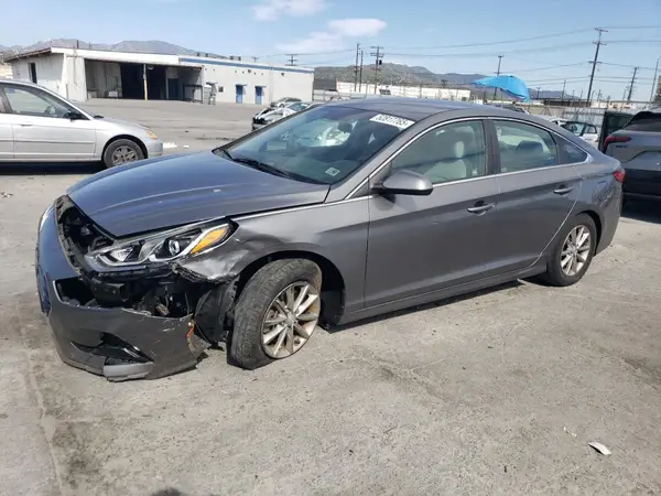 5NPE24AF0JH640062 2018 HYUNDAI SONATA - Image 1