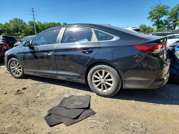 5NPE24AF0JH640904 2018 HYUNDAI SONATA - Image 2