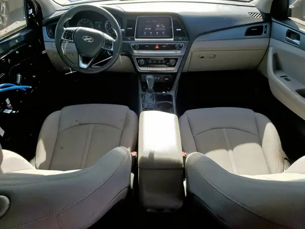 5NPE24AF0JH649456 2018 HYUNDAI SONATA - Image 8