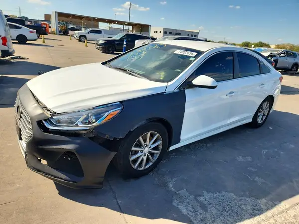 5NPE24AF0JH653412 2018 HYUNDAI SONATA - Image 1