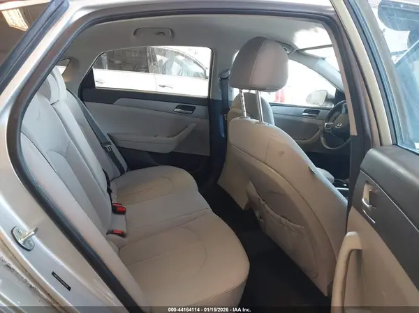 5NPE24AF0JH656584 2018 HYUNDAI SONATA - Image 8