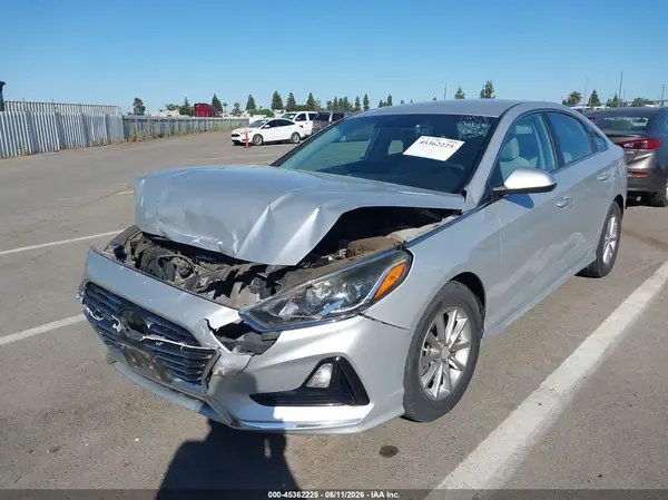 5NPE24AF0JH656598 2018 HYUNDAI SONATA - Image 2