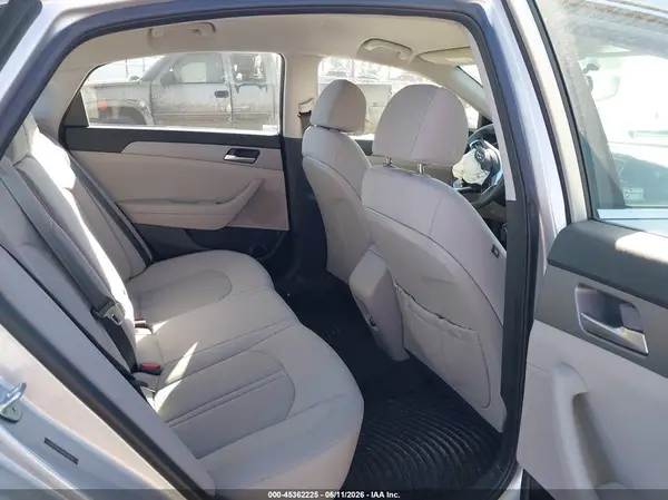 5NPE24AF0JH656598 2018 HYUNDAI SONATA - Image 8