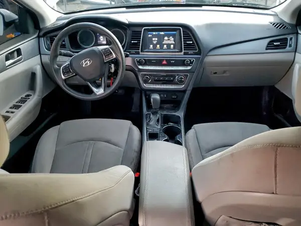 5NPE24AF0JH660182 2018 HYUNDAI SONATA - Image 8