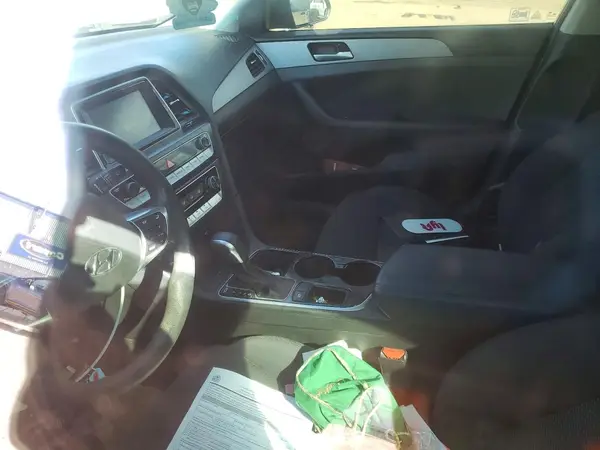 5NPE24AF0JH663955 2018 HYUNDAI SONATA - Image 8