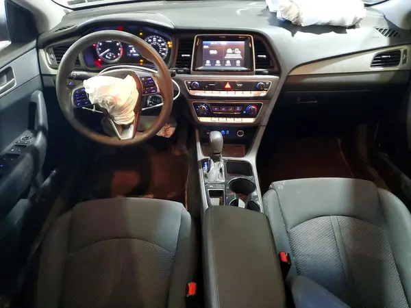 5NPE24AF0JH666368 2018 HYUNDAI SONATA - Image 8