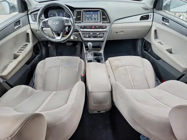 5NPE24AF0JH668816 2018 HYUNDAI SONATA - Image 8