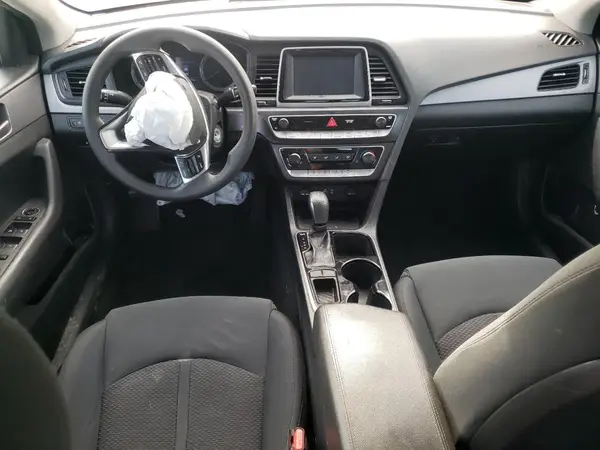 5NPE24AF0JH673594 2018 HYUNDAI SONATA - Image 8