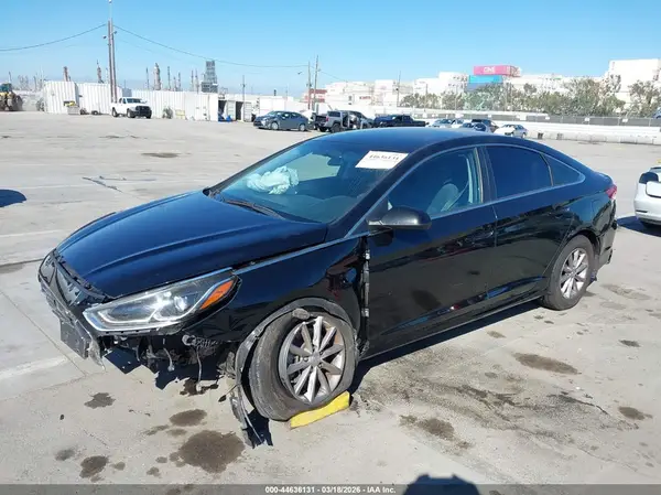 5NPE24AF0JH674213 2018 HYUNDAI SONATA - Image 2