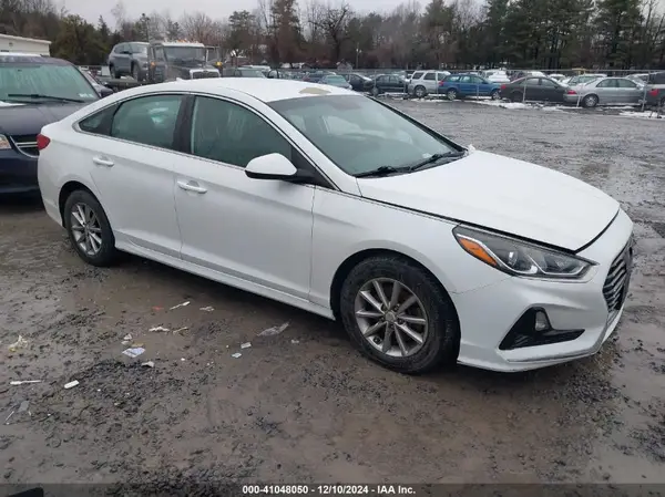 5NPE24AF0JH674535 2018 HYUNDAI SONATA - Image 1