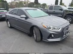 5NPE24AF0JH677211 2018 HYUNDAI SONATA