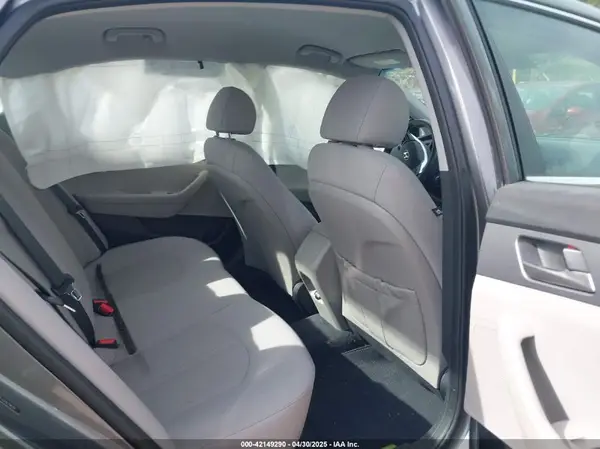 5NPE24AF0JH679699 2018 HYUNDAI SONATA - Image 8