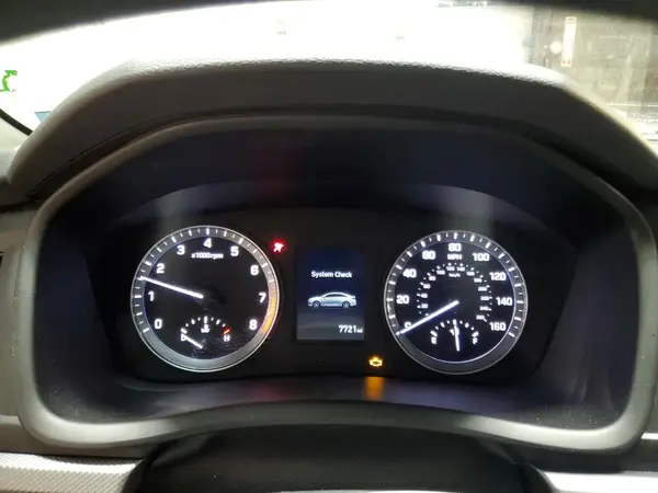 5NPE24AF0JH680190 2018 HYUNDAI SONATA - Image 8